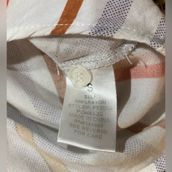 Anthropologie BNDI Blouse Size Small White with Stripes Button Front Cropped - Picture 5 of 8